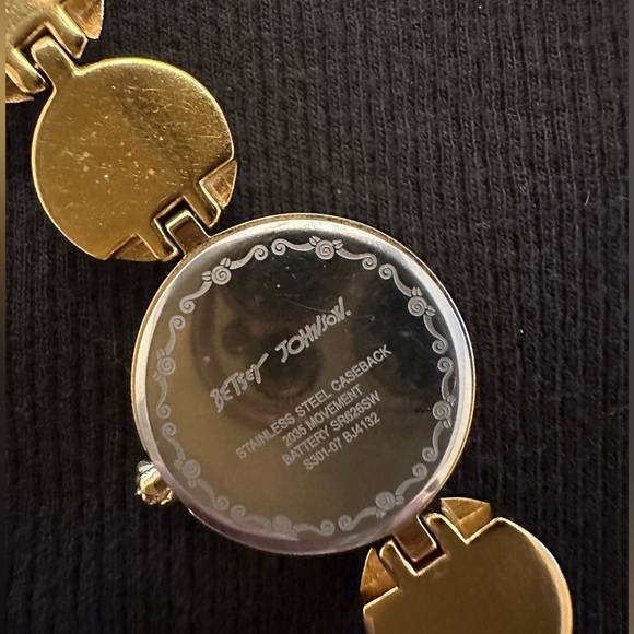 BETSEY JOHNSON WATCH!! - Picture 3 of 5